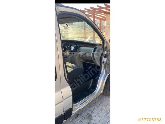 Sahibinden Renault Trafic 1.9 DCI Confort 2005 Model İzmir