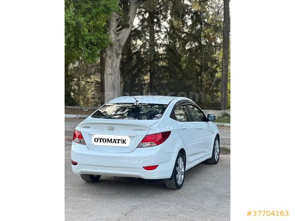 Sahibinden Hyundai Accent Blue 1.4 D-CVVT Mode Plus 2015 Model