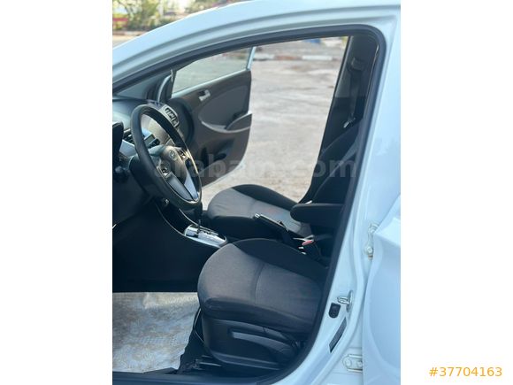 Sahibinden Hyundai Accent Blue 1.4 D-CVVT Mode Plus 2015 Model