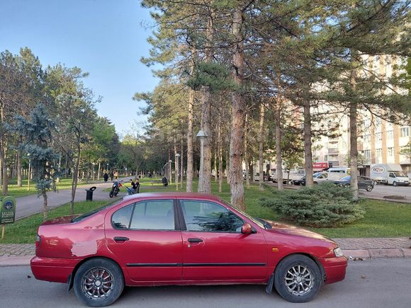 Galeriden Nissan Primera 1.6 GX 1998 Model Kayseri