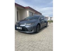 Sahibinden Toyota Corolla 1.8 Hybrid Flame X-Pack 2021 Model  96.000 km Mavi (metalik)