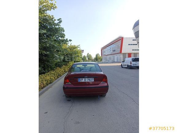 Sahibinden Ford Focus 1.6 Comfort 2003 Model