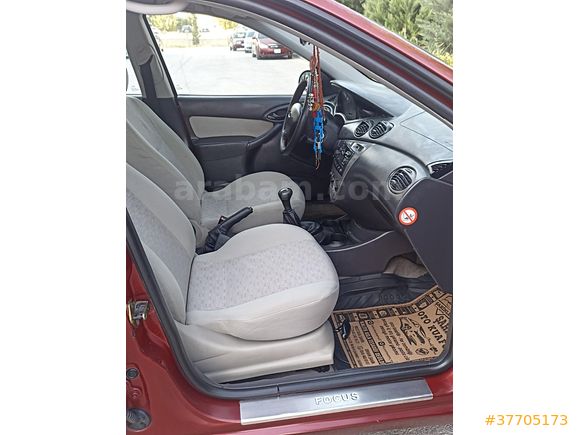 Sahibinden Ford Focus 1.6 Comfort 2003 Model