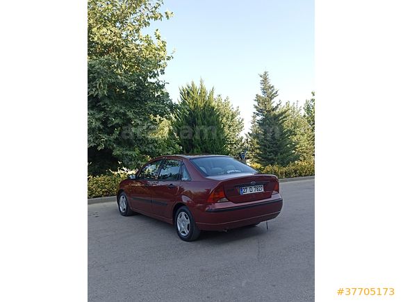 Sahibinden Ford Focus 1.6 Comfort 2003 Model