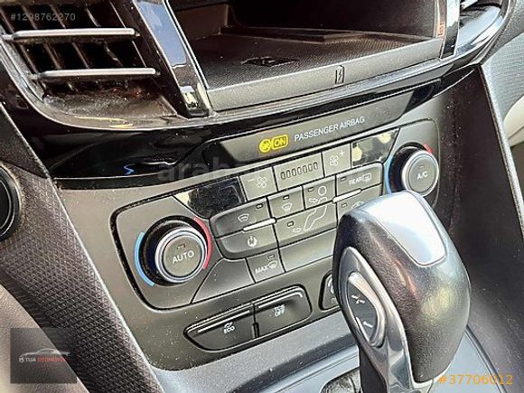 2019 Connect 1.5 Ecoblue 8 ileri 155.000km-Titanium X-Cam Tavan