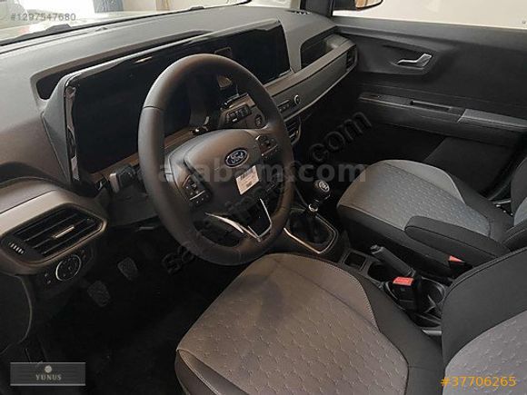 SIFIR-2026 ÇIKIŞLI FORD COURİER-1,5 DİZEL-TİTANYUM+EXTRALI
