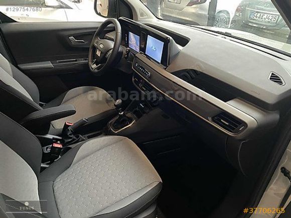 SIFIR-2026 ÇIKIŞLI FORD COURİER-1,5 DİZEL-TİTANYUM+EXTRALI