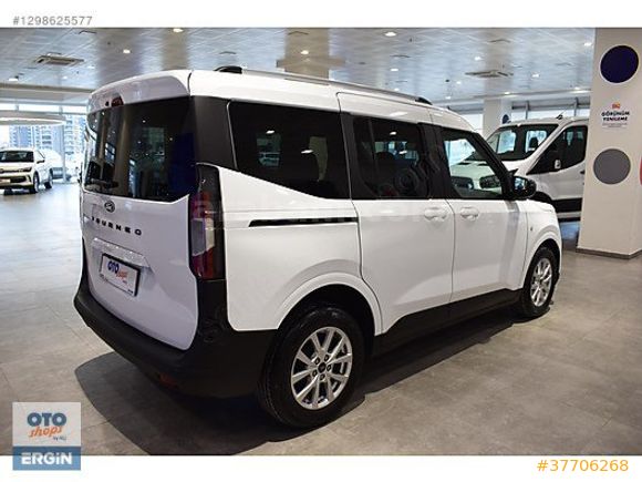 OTOSHOPS ERGİN-2024 MODEL FORD COURİER 1.5 ECOBLUE TITANIUM