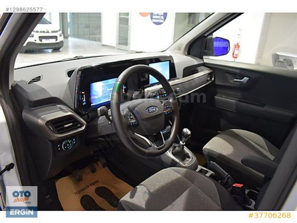 OTOSHOPS ERGİN-2024 MODEL FORD COURİER 1.5 ECOBLUE TITANIUM