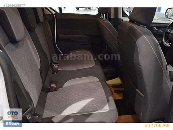 OTOSHOPS ERGİN-2024 MODEL FORD COURİER 1.5 ECOBLUE TITANIUM