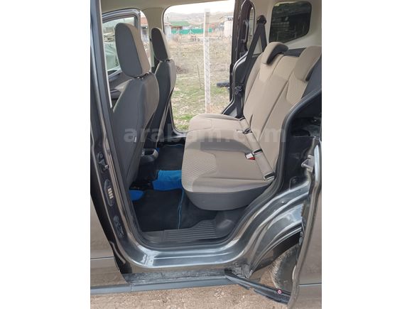 Sahibinden Ford Tourneo Courier 1.5 TDCi Titanium Plus 2020 Modell