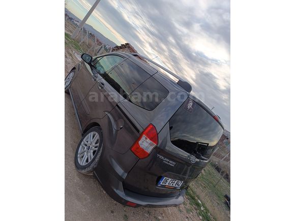 Sahibinden Ford Tourneo Courier 1.5 TDCi Titanium Plus 2020 Modell