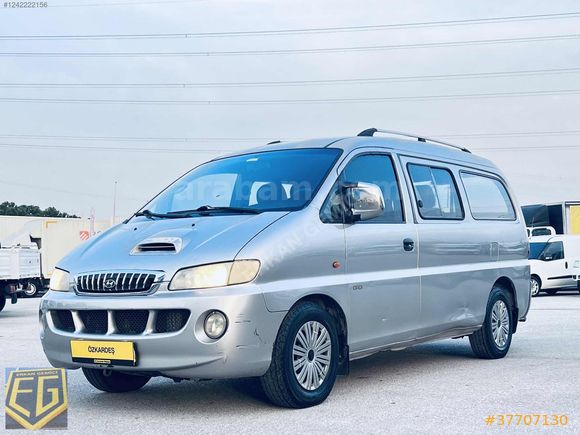 Özkardeş'den 2005 Hyundai Starex Orjinal 5+1 Klimalı Hatasız