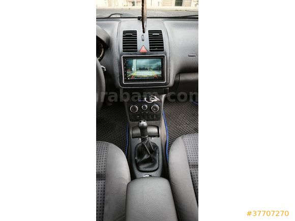 2001 POLO BENZİN ORJİNAL MULTİMEDYA TEMİZ