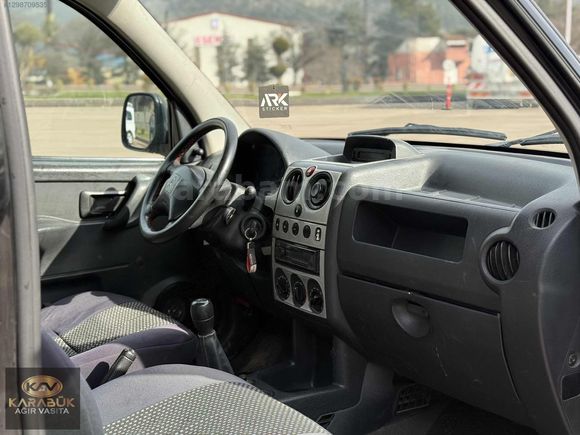 2006 MODEL CİTROEN BERLİNGO
