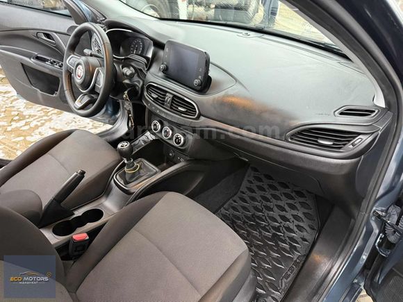 FİAT EGEA 1.4 FİRE EASY PLUS 95HP BENZİN MANUEL HATASIZ BOYASIZ.
