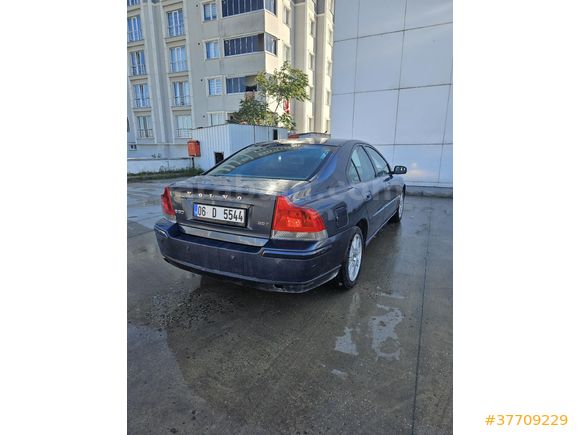 Sahibinden Volvo S60 2.0 T 2005 Model