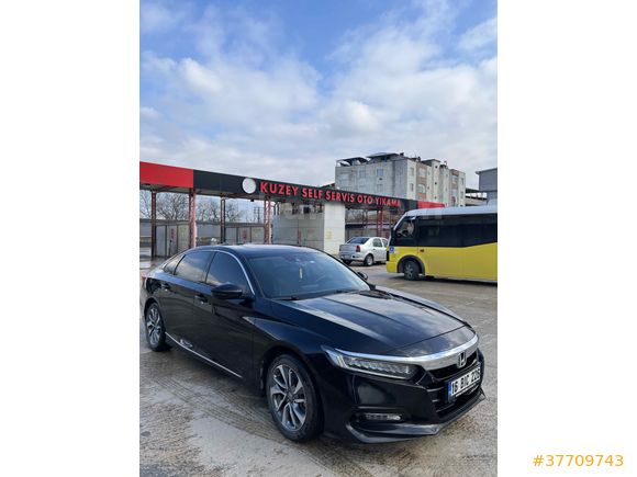 Sahibinden Honda Accord 1.5 VTEC Executive 2022 Model 