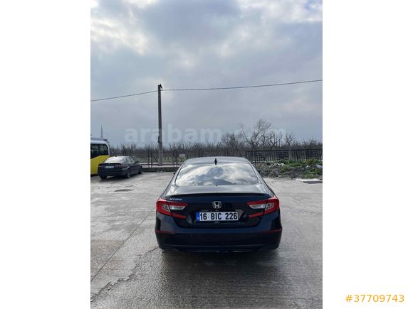 Sahibinden Honda Accord 1.5 VTEC Executive 2022 Model 