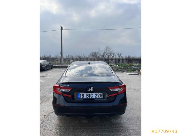 Sahibinden Honda Accord 1.5 VTEC Executive 2022 Model 