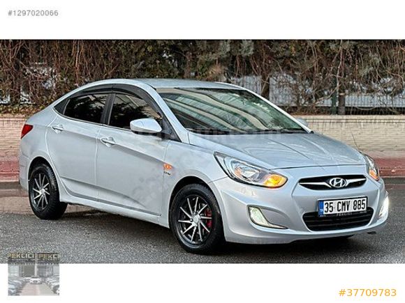 PEKCİCİ PLAZA|2011 HYUNDAİ ACCENT BLUE 1.6 CRDİ-FUL BAKIMLI - !!