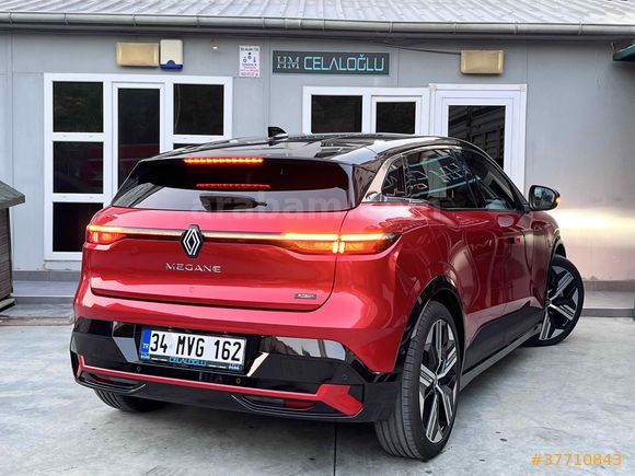 Sahibinden Renault Megane E-Tech Iconic 2024 Model 