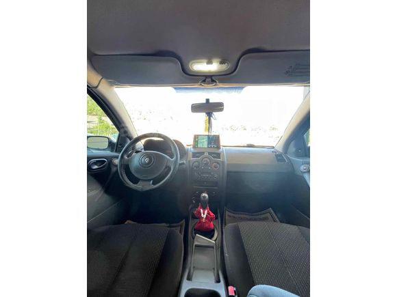 İkinci Sahibinden Bakımlı Renault Megane 1.4 Authentique 2004 Model 