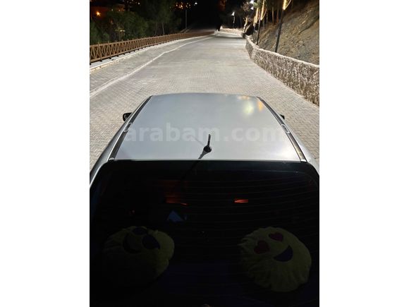 İkinci Sahibinden Bakımlı Renault Megane 1.4 Authentique 2004 Model 