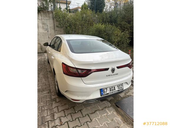 Sahibinden Renault Megane 1.3 TCe Touch 2025 Model 
