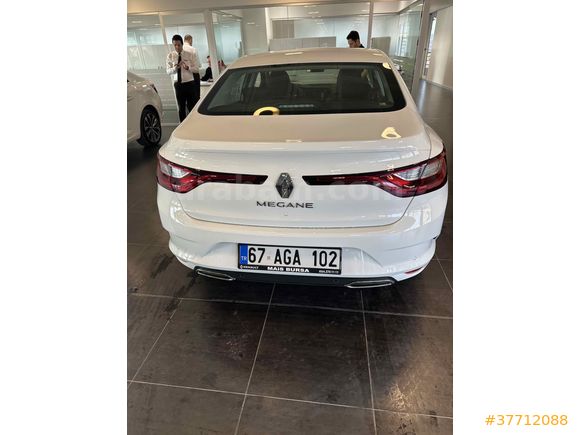Sahibinden Renault Megane 1.3 TCe Touch 2025 Model 