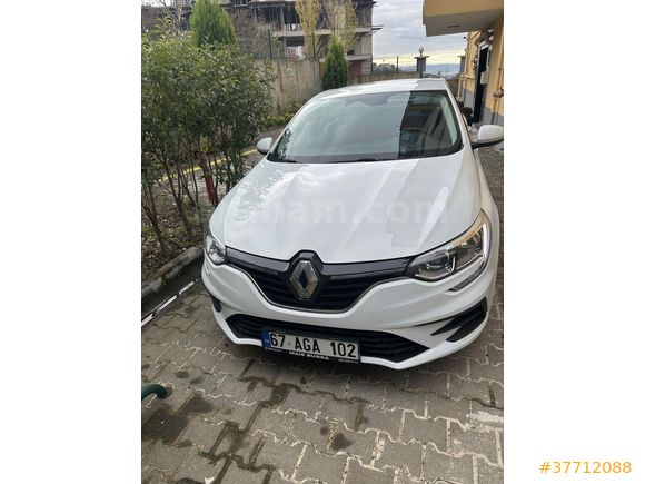 Sahibinden Renault Megane 1.3 TCe Touch 2025 Model 