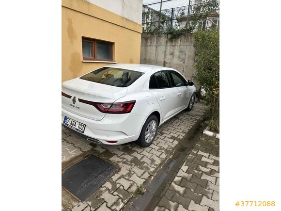 Sahibinden Renault Megane 1.3 TCe Touch 2025 Model 
