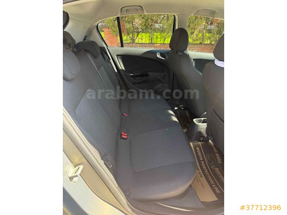 Sahibinden Opel Corsa 1.2 Essentia 2013 Model