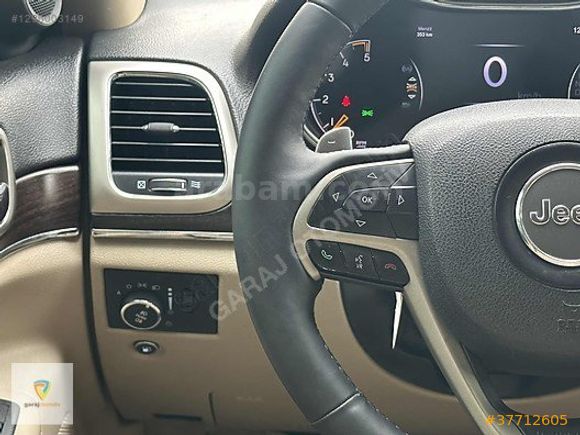 GARAJDAN 2013 GRAND CHEROKEE 4X4 3.0 LİMİTED TAKASA AÇIK