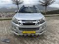 UĞUR OTO'DAN 2013 MODEL 162.790 KM'DE FULL+FULL İSUZU D MAX LTD