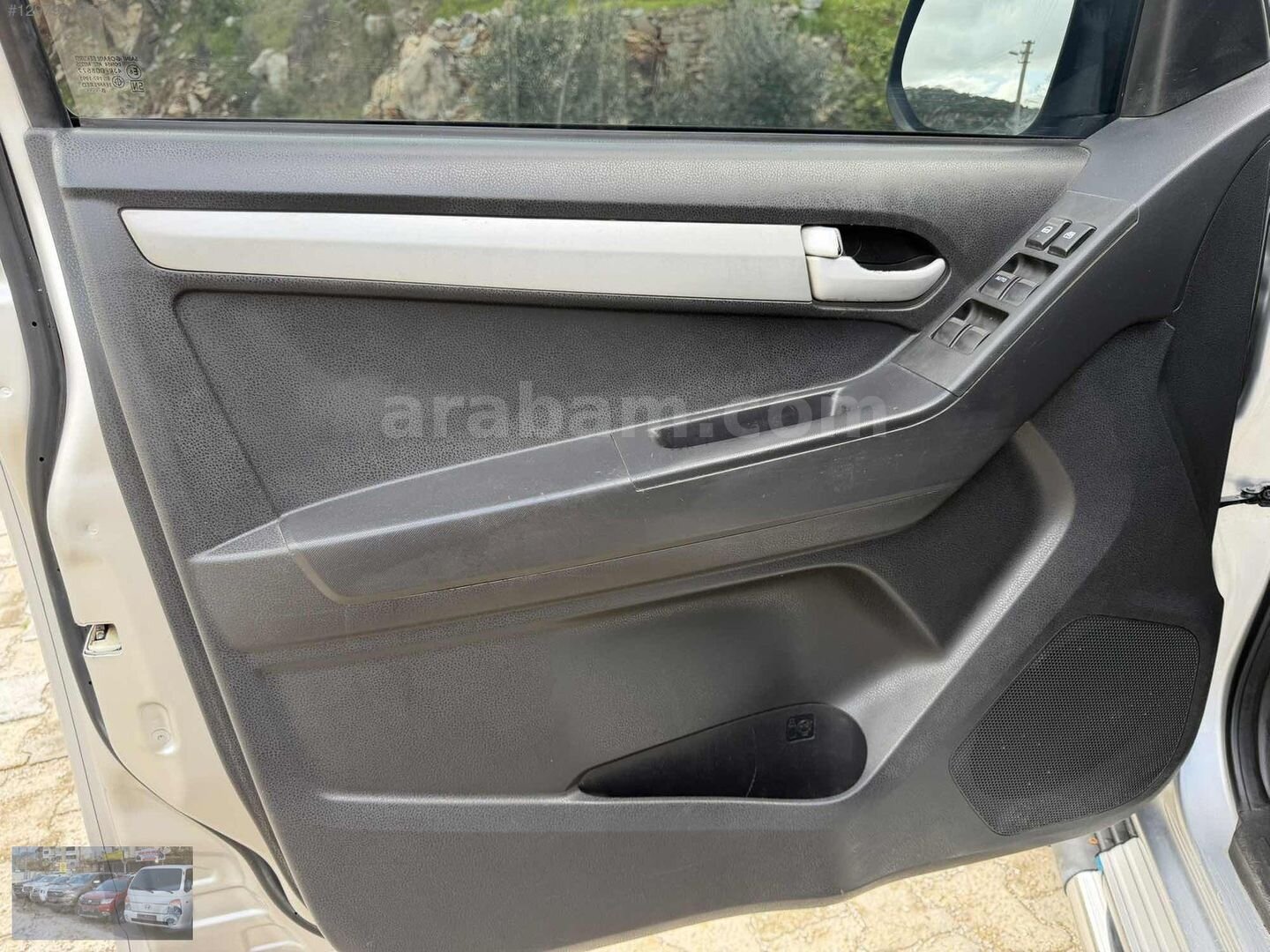 UĞUR OTO'DAN KARTA TAKSİT 2013 MODEL 162.790 KMDE İSUZU DMAX LTD 7