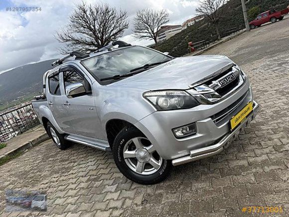 UĞUR OTO'DAN 2013 MODEL 162.790 KM'DE FULL+FULL İSUZU D MAX LTD