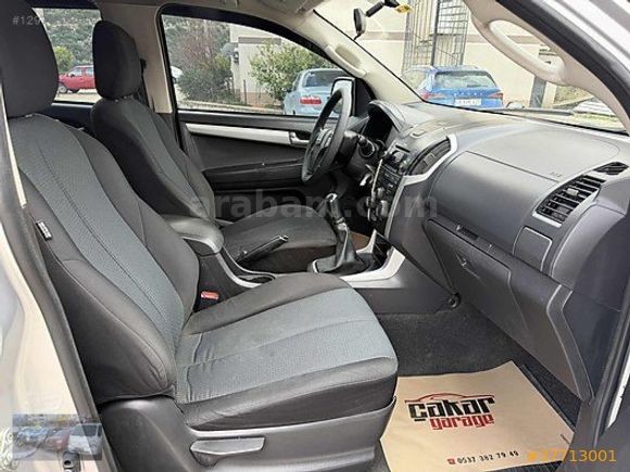 UĞUR OTO'DAN 2013 MODEL 162.790 KM'DE FULL+FULL İSUZU D MAX LTD