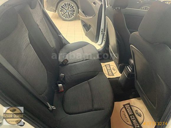 ÖZGÜR CENGİZ'DEN 2017 HYUNDAİ ACCENT BLUE 133.000 KM