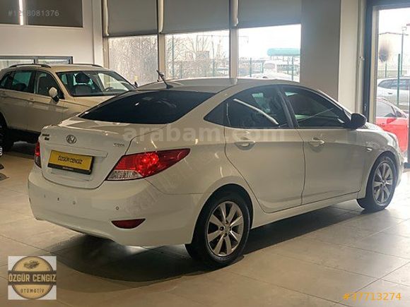 ÖZGÜR CENGİZ'DEN 2017 HYUNDAİ ACCENT BLUE 133.000 KM