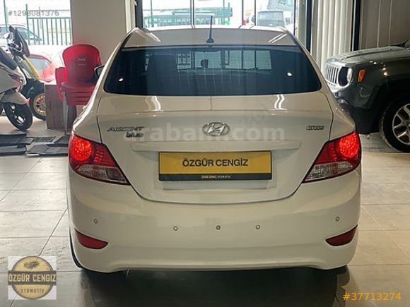 ÖZGÜR CENGİZ'DEN 2017 HYUNDAİ ACCENT BLUE 133.000 KM