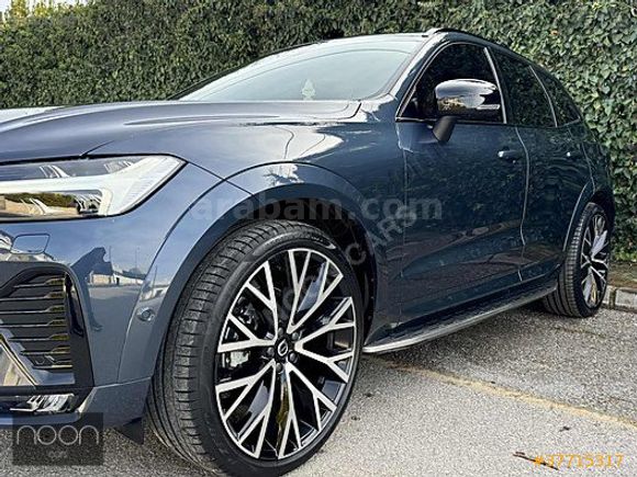 Volvo XC60 2.0 B5 Plus Dark AWD/ POLESTAR /22'' JANT/Yan Basamak