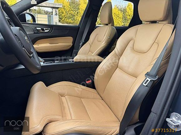 Volvo XC60 2.0 B5 Plus Dark AWD/ POLESTAR /22'' JANT/Yan Basamak