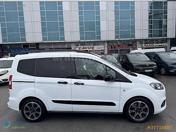 DELİL'DEN 2022 FORD 87 BİN KM DE TİTANİUM PLUS COURİER 100 HP