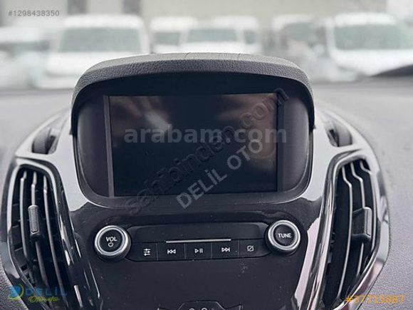 DELİL'DEN 2022 FORD 87 BİN KM DE TİTANİUM PLUS COURİER 100 HP
