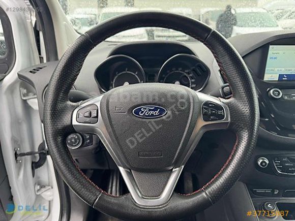 DELİL'DEN 2022 FORD 87 BİN KM DE TİTANİUM PLUS COURİER 100 HP