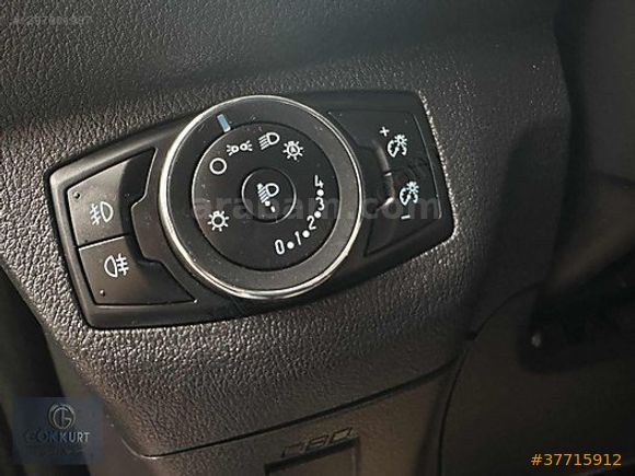 2023 MODEL FORD COURİER 1.5 TDCI TİTANİUM PLUS 135.000 KM