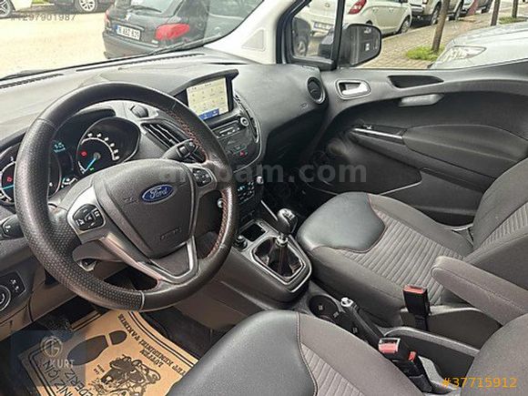 2023 MODEL FORD COURİER 1.5 TDCI TİTANİUM PLUS 135.000 KM