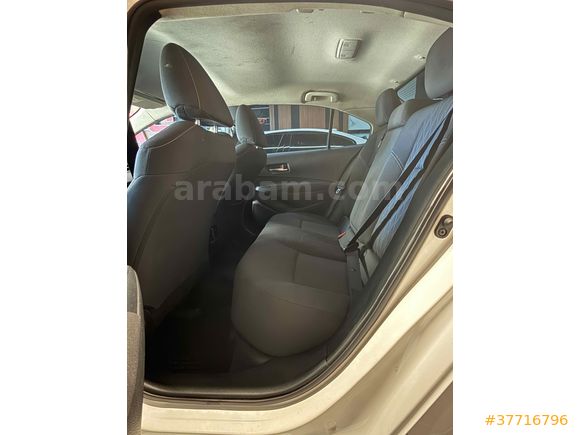 Sahibinden Toyota Corolla 1.5 Dream 2021 Model 