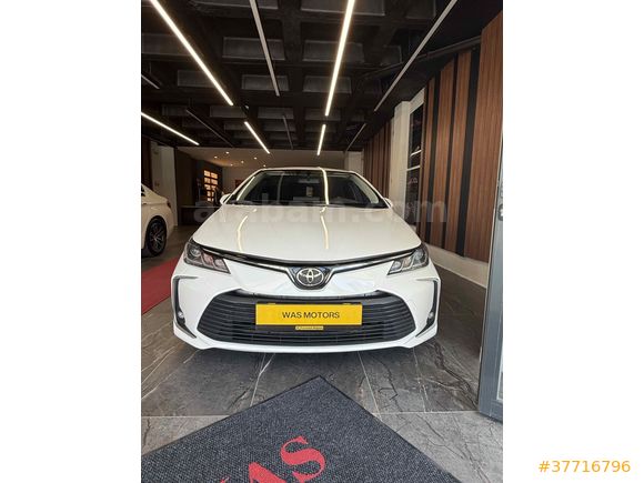 Sahibinden Toyota Corolla 1.5 Dream 2021 Model 